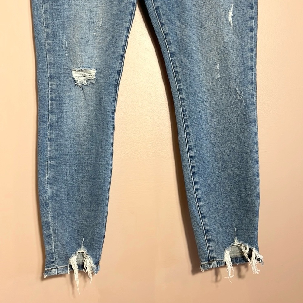 Pistola Destructed Skinny Jeans - Picture 3 of 8